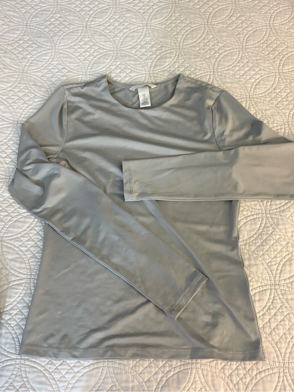 H&M Long Sleeve Tee in Light Gray